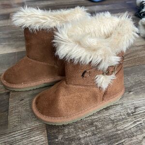 Children’s Brown Fur-Lined Boots